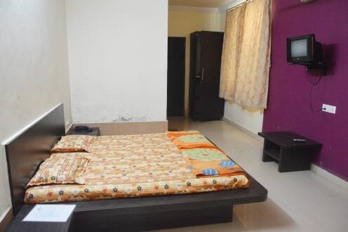 Coconut Lagoon Beach Resort, Dapoli 3